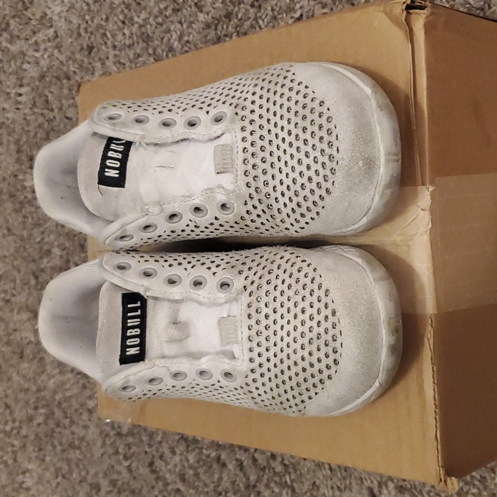 Suede size 7.5 Nobull shoes